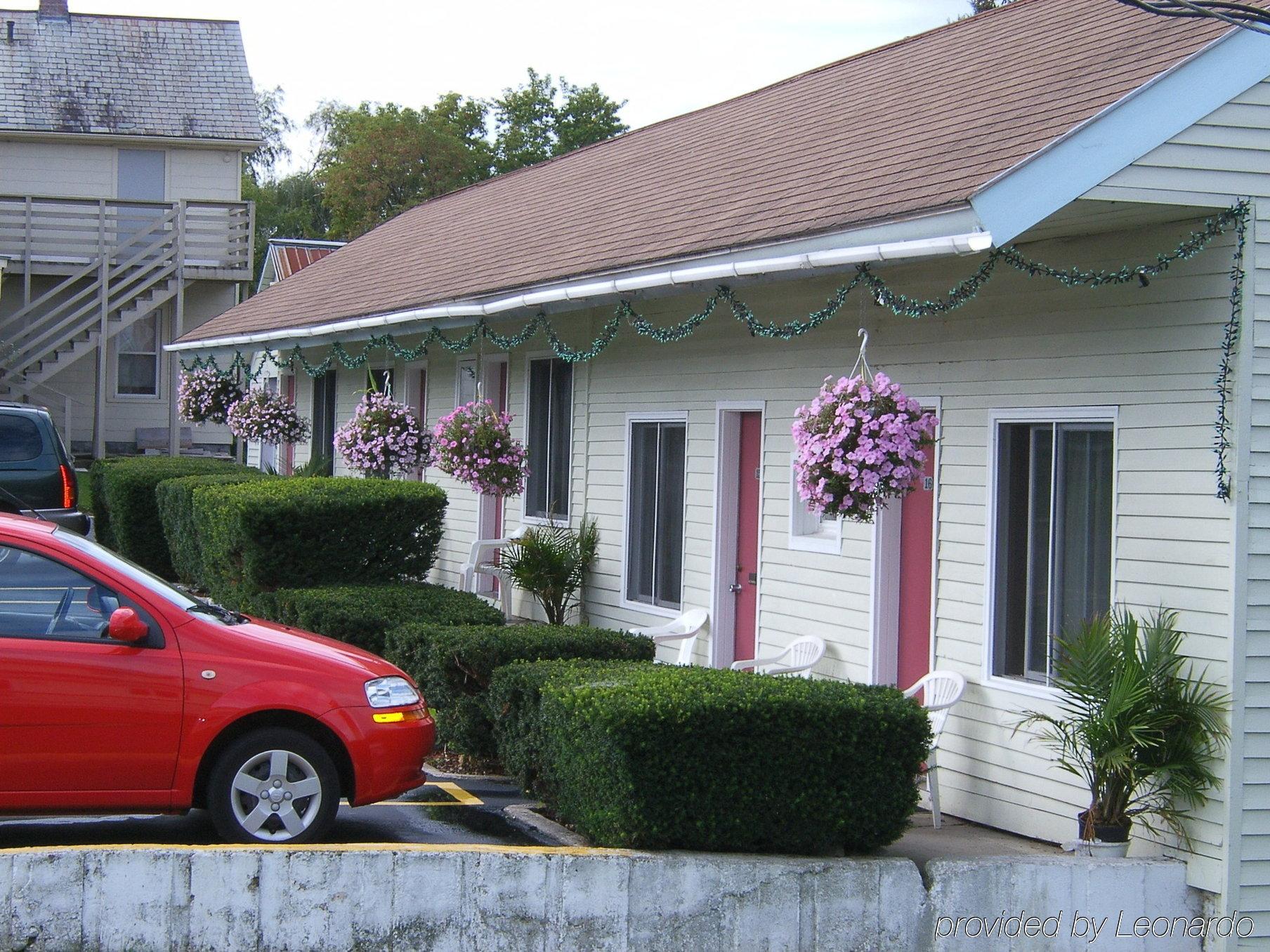 Highlander Inn Town of Town of Rutland Exteriör bild