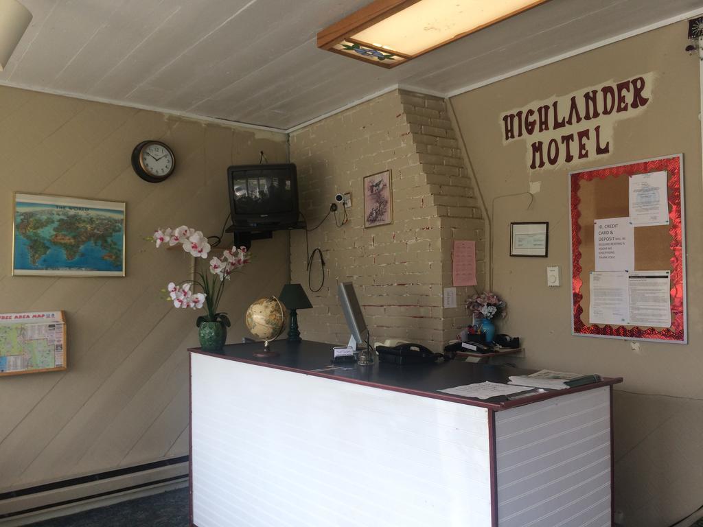 Highlander Inn Town of Town of Rutland Exteriör bild